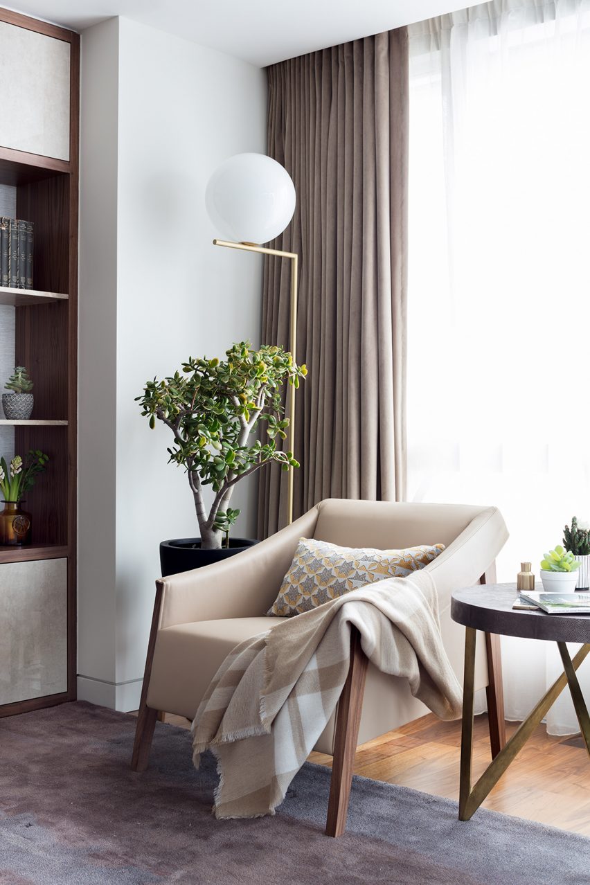 Canaletto Tower Apartment by Black & Milk