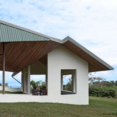 Casa Osa by Obra Architects