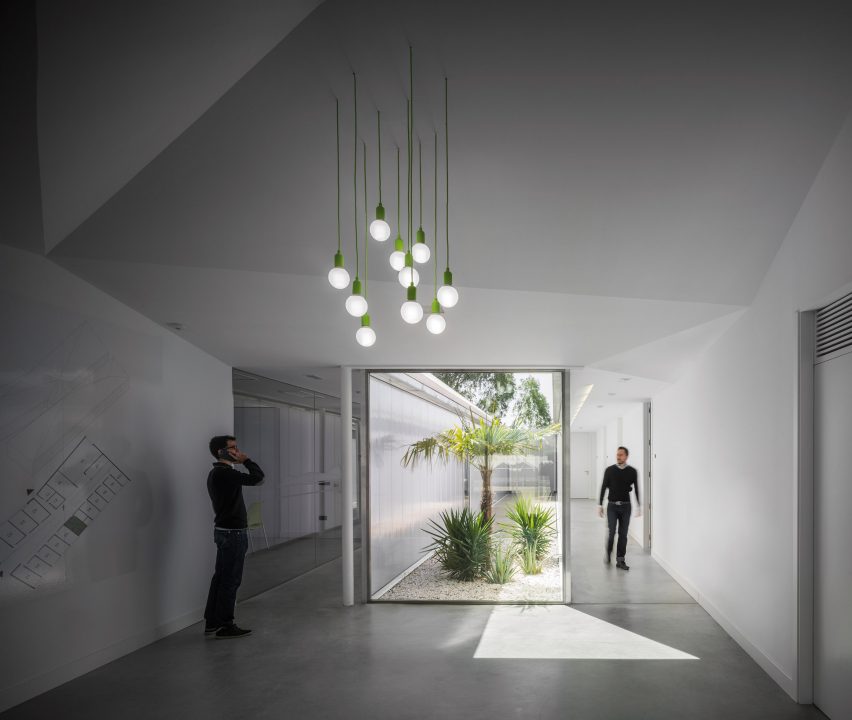 CID Center by NGNP Arquitectos