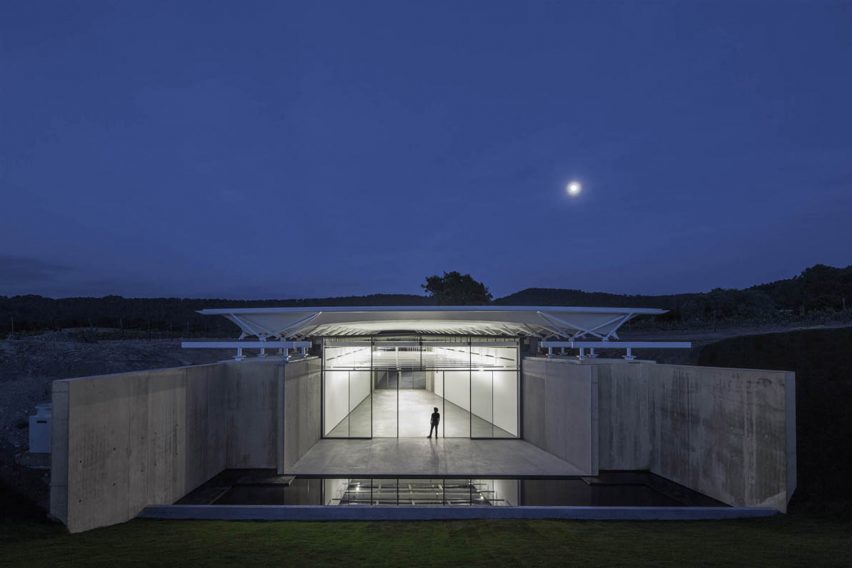 Château La Coste Art Gallery by Renzo Piano Building Workshop