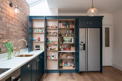 Choir Singer's House by Intervention Architecture