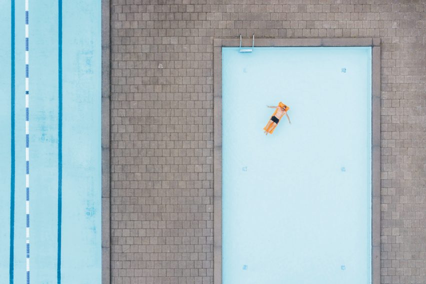 Dronescapes