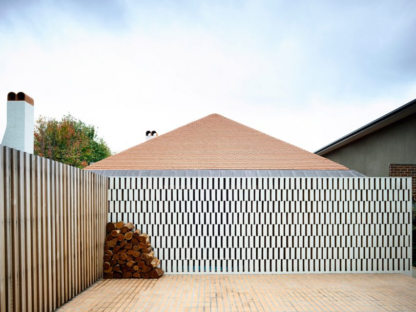 Deepdene House by Kennedy Nolan