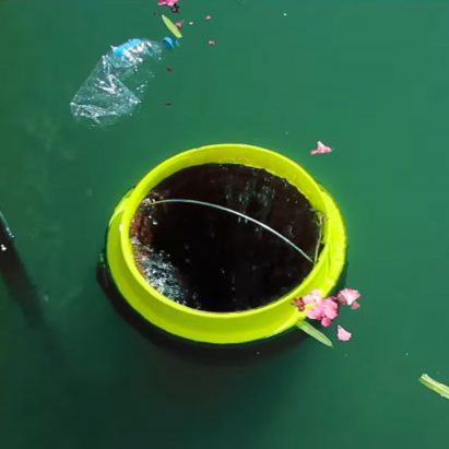 Australian surfers design floating bin that filters rubbish from the ocean
