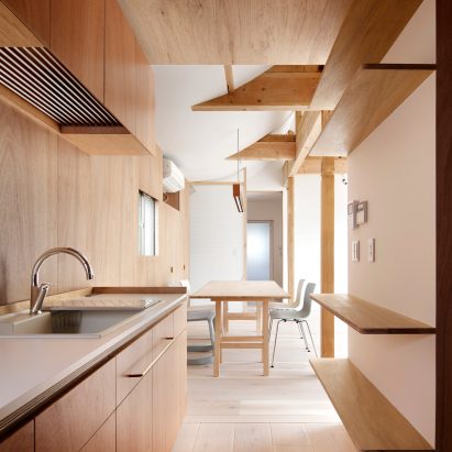 House for 4 Generations by Tomomi Kito
