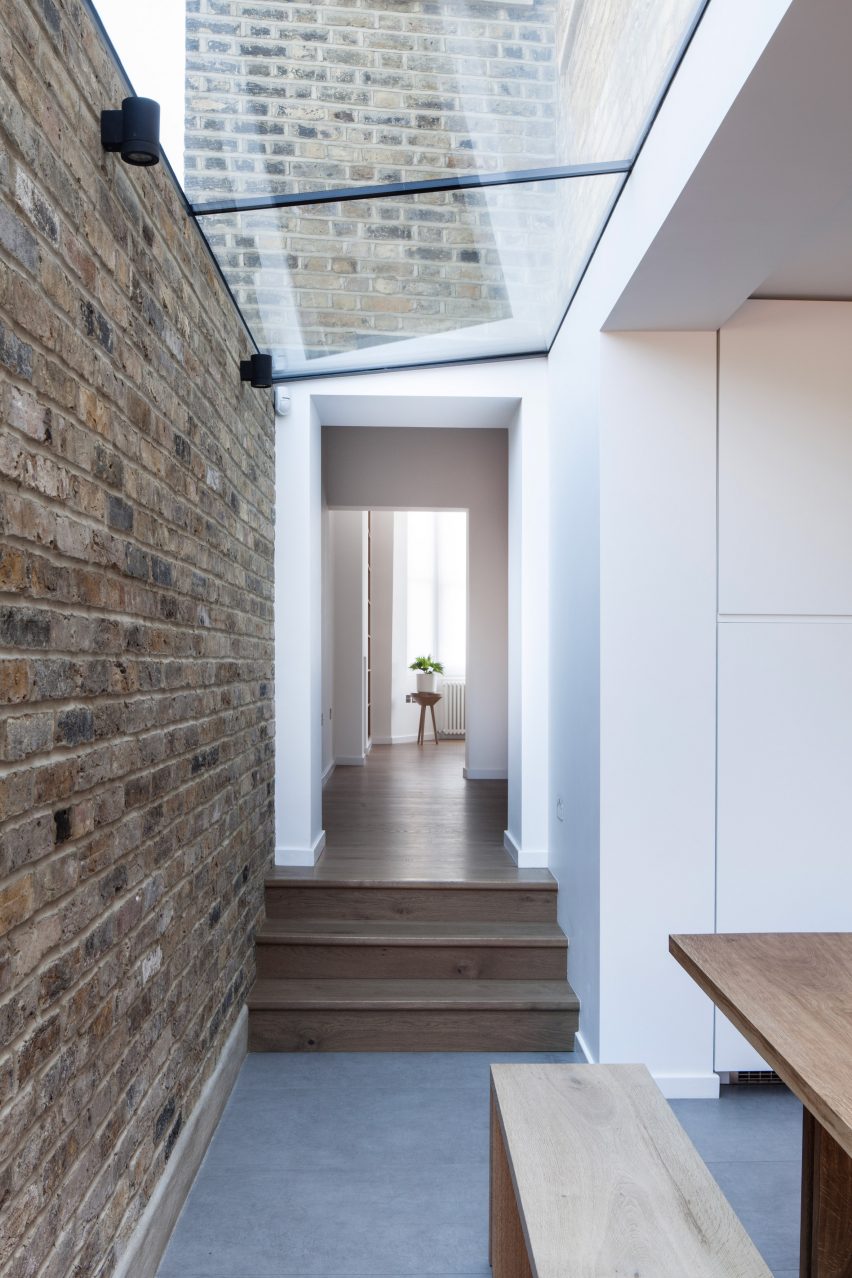 London house extension by Mulroy Architects, with furnishings by Manea Kella