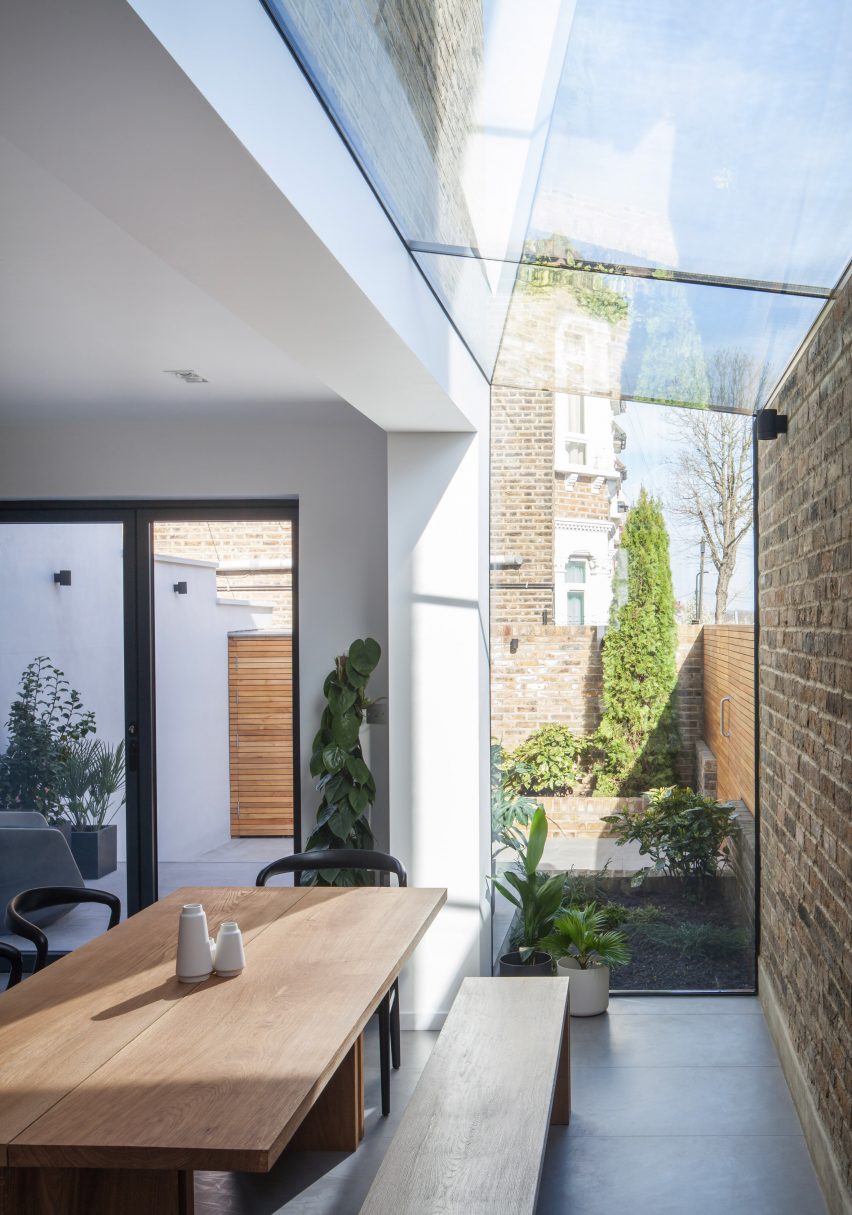 London house extension by Mulroy Architects, with furnishings by Manea Kella