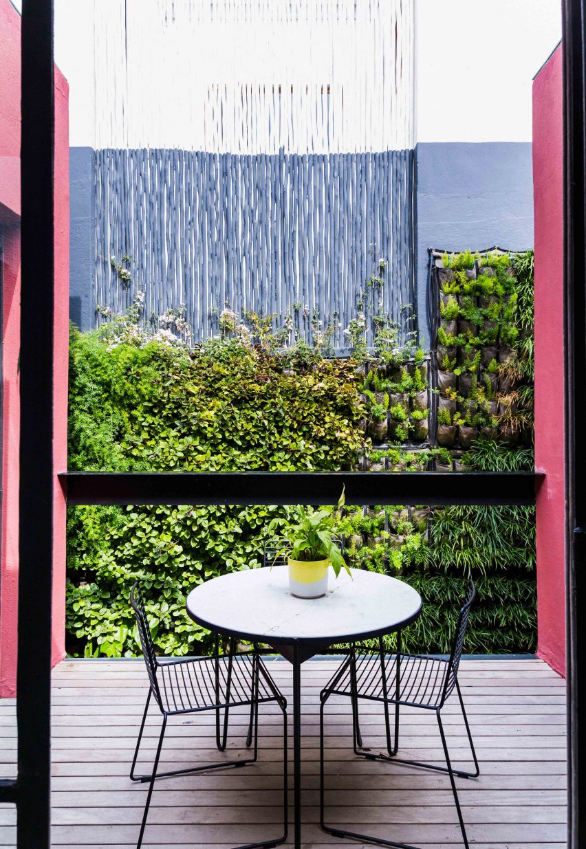 House IIIA by Fold Architects