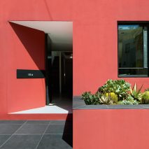 Pink Cape Town house by The Fold Architects features rooftop pool and vertical garden