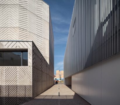 Iglesia Bonavista en Tarragona by Gimeno Guitart
