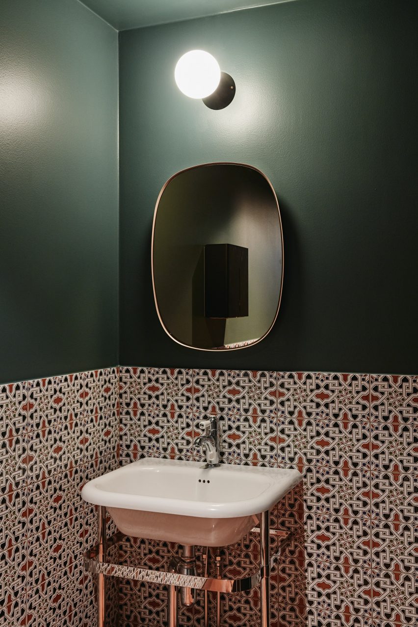 Jackie bar by Studio Joanna Laajisto