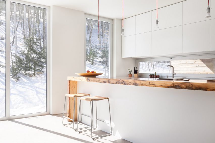 La Louve by Atelier Pierre Thibault