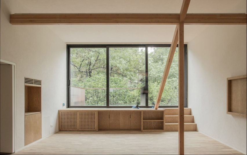 Ladislav Hudec Shanghai villa renovation by Atelier XÜK