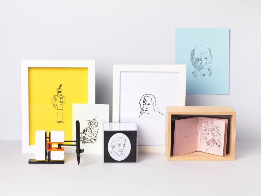 Line-us robot drawing arm