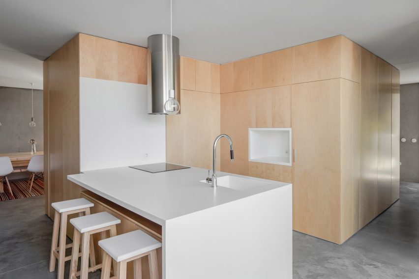 Mami house by NOArquitectos LDA