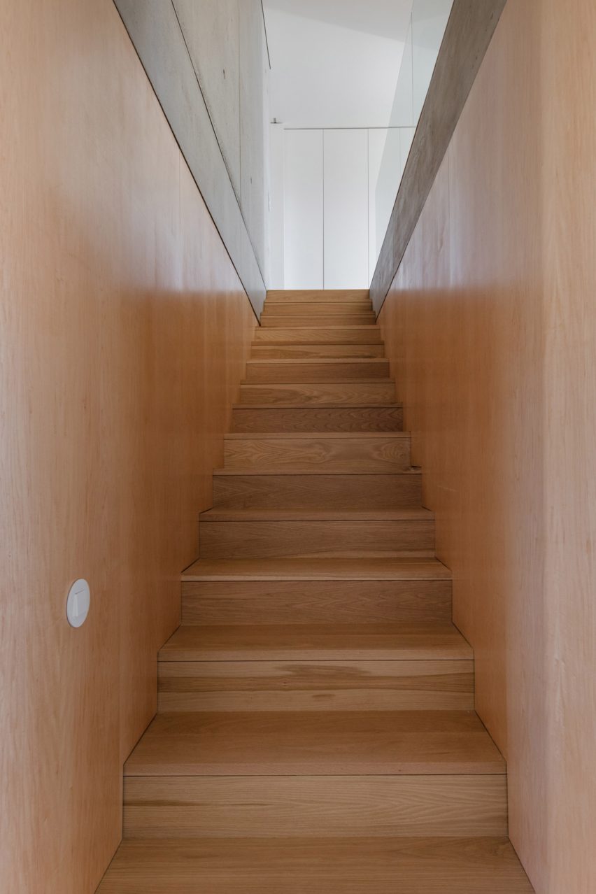 Mami house by NOArquitectos LDA