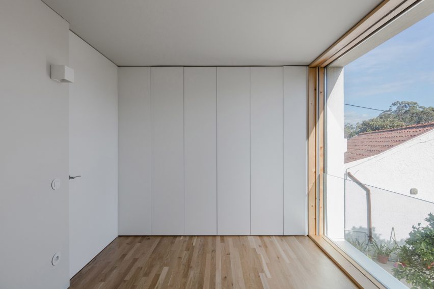 Mami house by NOArquitectos LDA