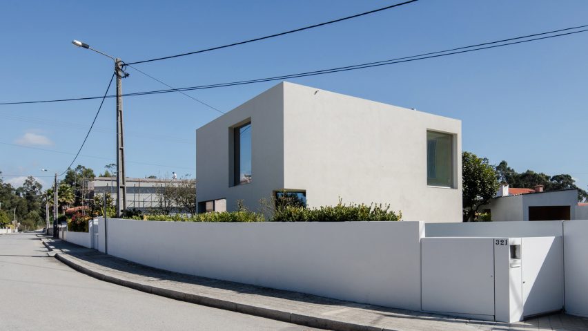 Mami house by NOArquitectos LDA