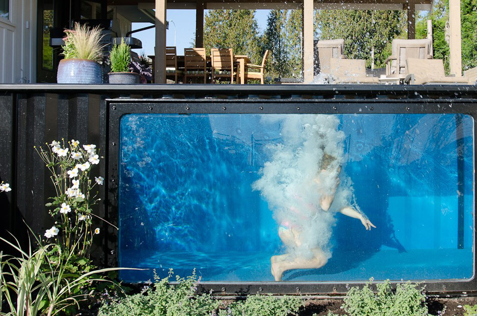 Modpool - cargo container converted into pool