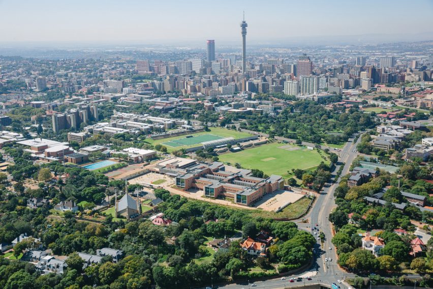 Nelson Mandela Children's Hospital by Sheppard Robson and John Cooper Architecture
