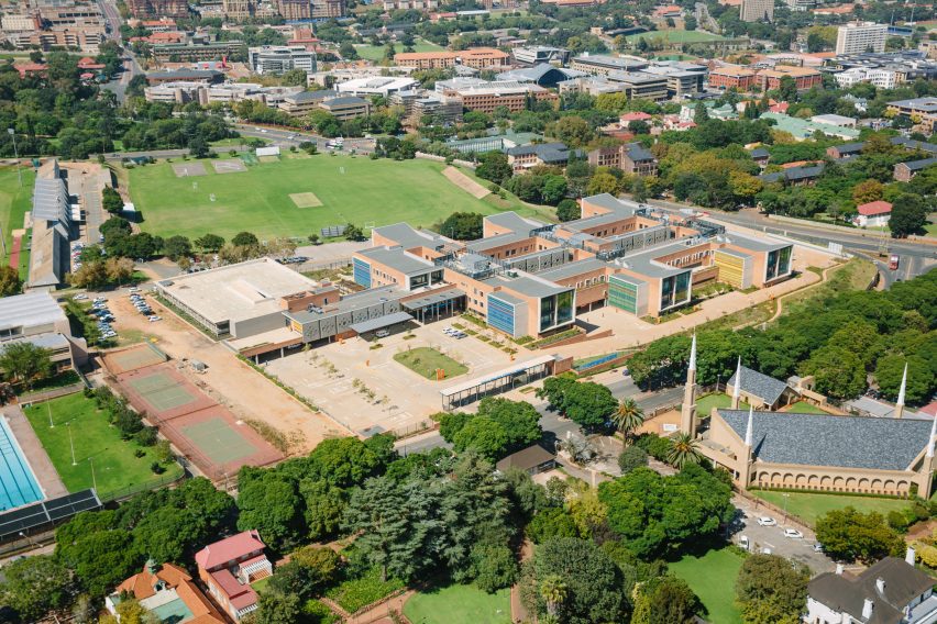 Nelson Mandela Children's Hospital by Sheppard Robson and John Cooper Architecture