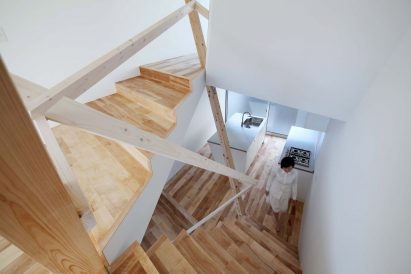 New Kyoto Townhouse 2 by Alphaville Architects