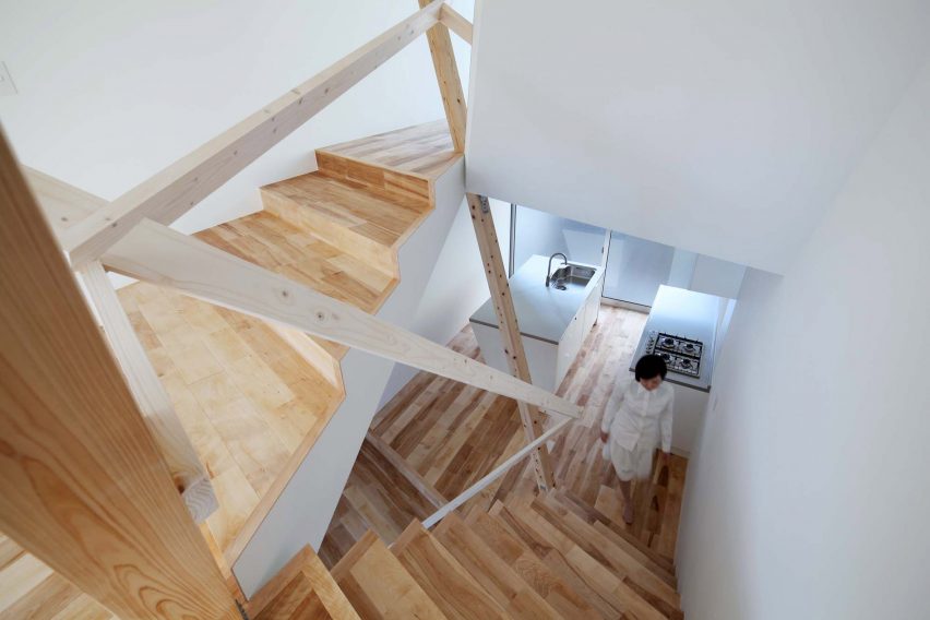 New Kyoto Townhouse 2 by Alphaville Architects