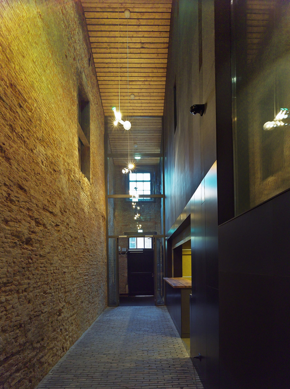 Gebr. de Nobel by Ector Hoogstad Architecten