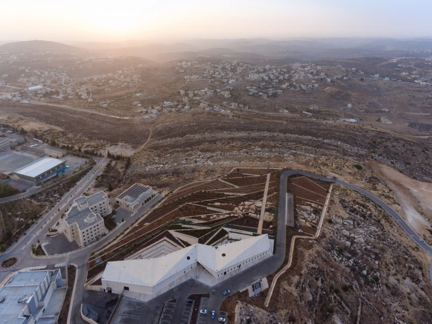 Palestinian Museum by Heneghan Peng
