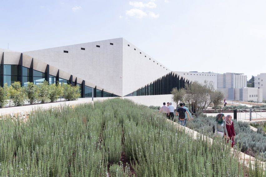 Palestinian Museum by Heneghan Peng