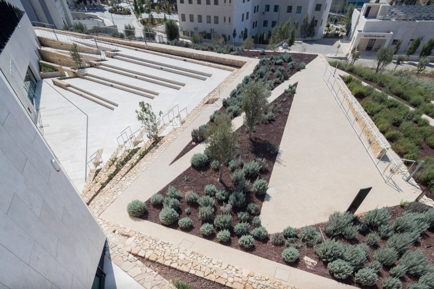 Palestinian Museum by Heneghan Peng