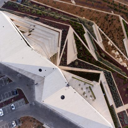 Palestinian Museum by Heneghan Peng