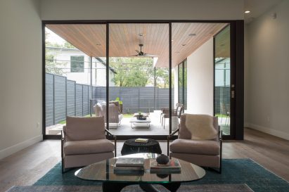 Palma Plaza Spec residence by Dick Clarke + Associates