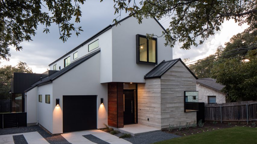 Palma Plaza Spec residence by Dick Clarke + Associates