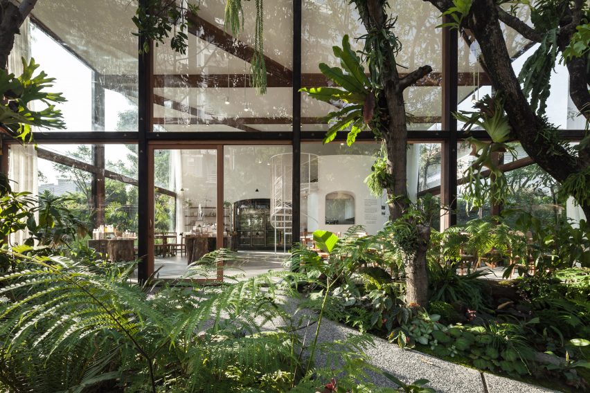 Patom Organic Living by NITAPROW Architects