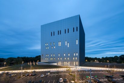 Public Safety Answering Center II by SOM 