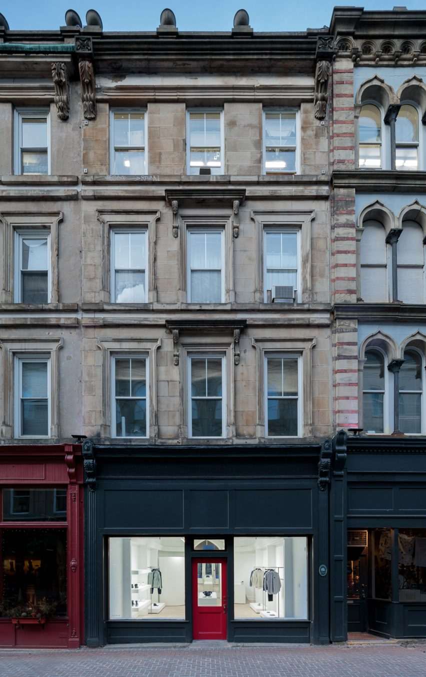 Rchmnd store by Omar Gandhi