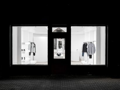 Rchmnd store by Omar Gandhi