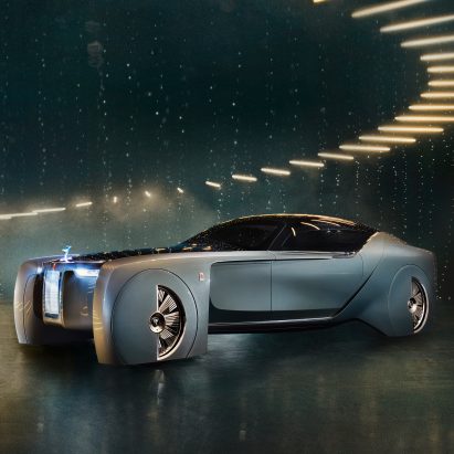 Rolls-Royce unveils its first driverless concept car design