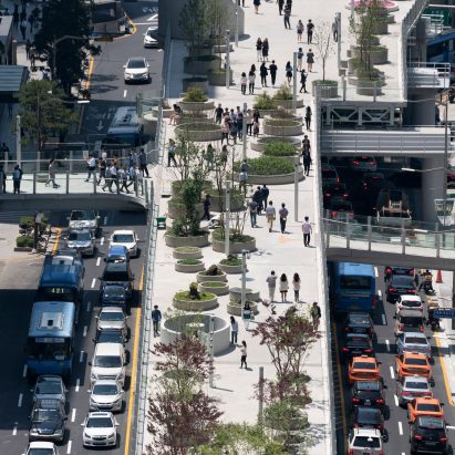 Latest Dezeen Mail features Seoul’s answer to the High Line and a ring-shaped holiday home