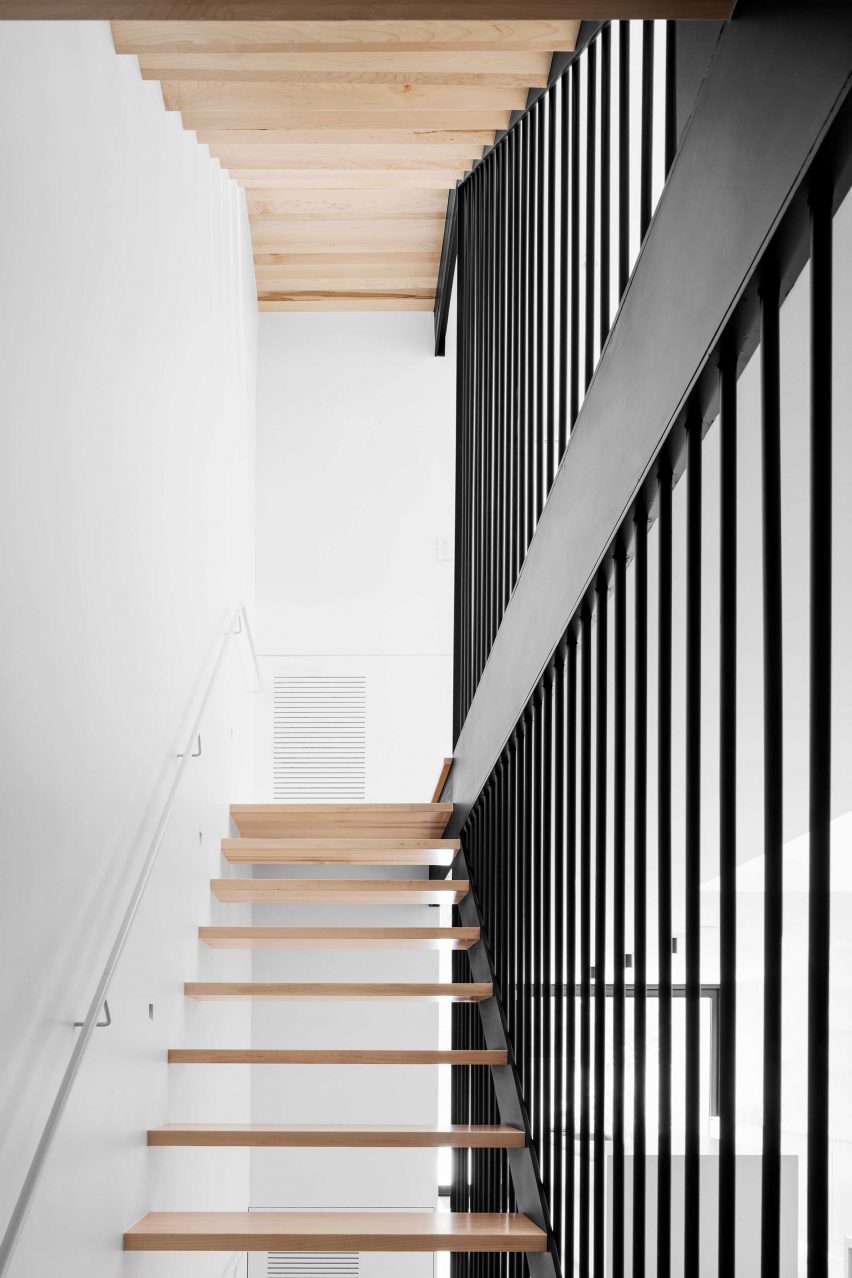 Somerville Residence by Naturehumaine
