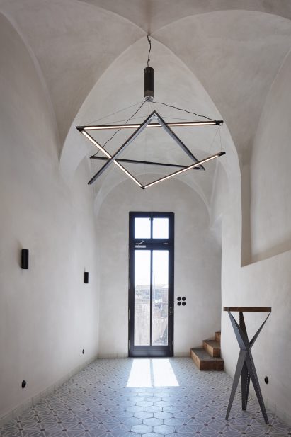 Štajnhaus Guest House by Ora Architects