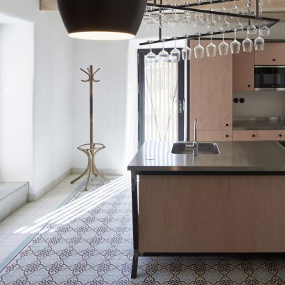 Štajnhaus Guest House by Ora Architects