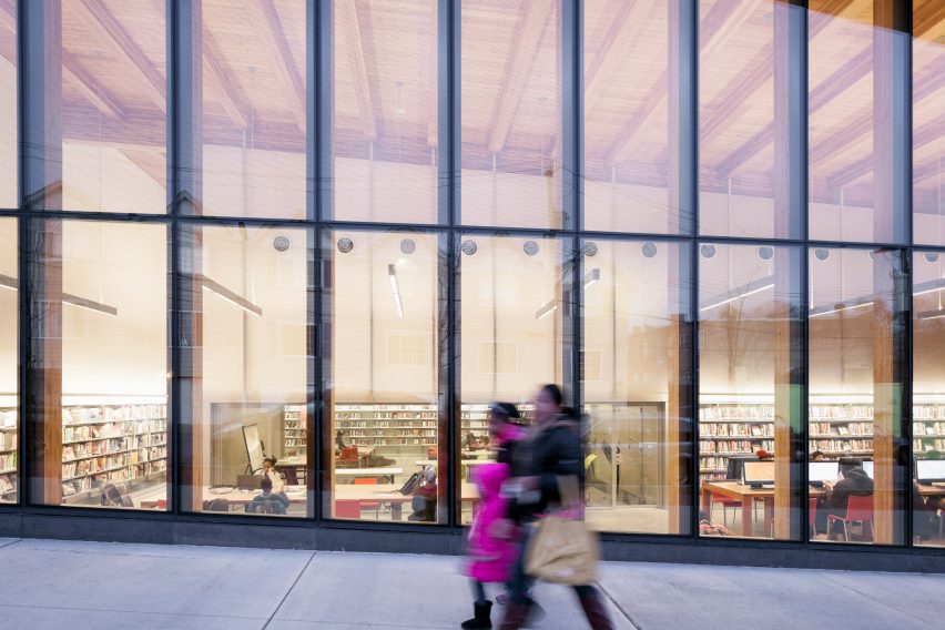 Stapleton branch of the New York Public Library by Andrew Berman Architects