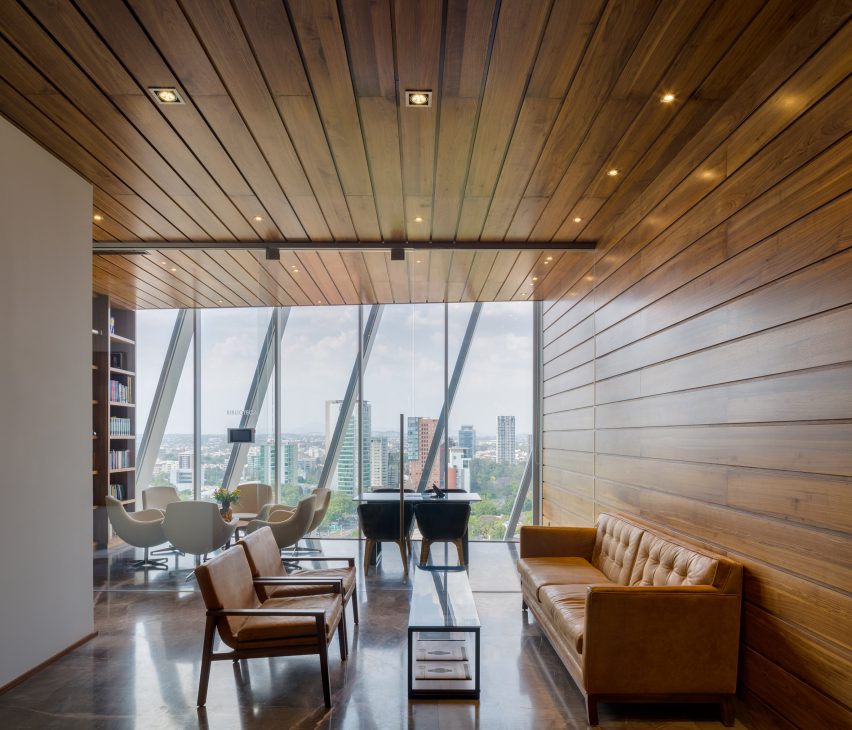 Torre Américas 1500 by Sordo Madelano Arquitectos