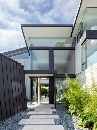 Toulon Drive by Studio William Hefner