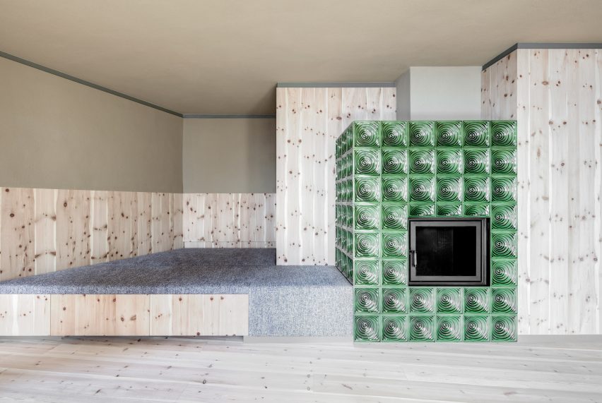 Twisted House by Bergmeisterwolf Architekten