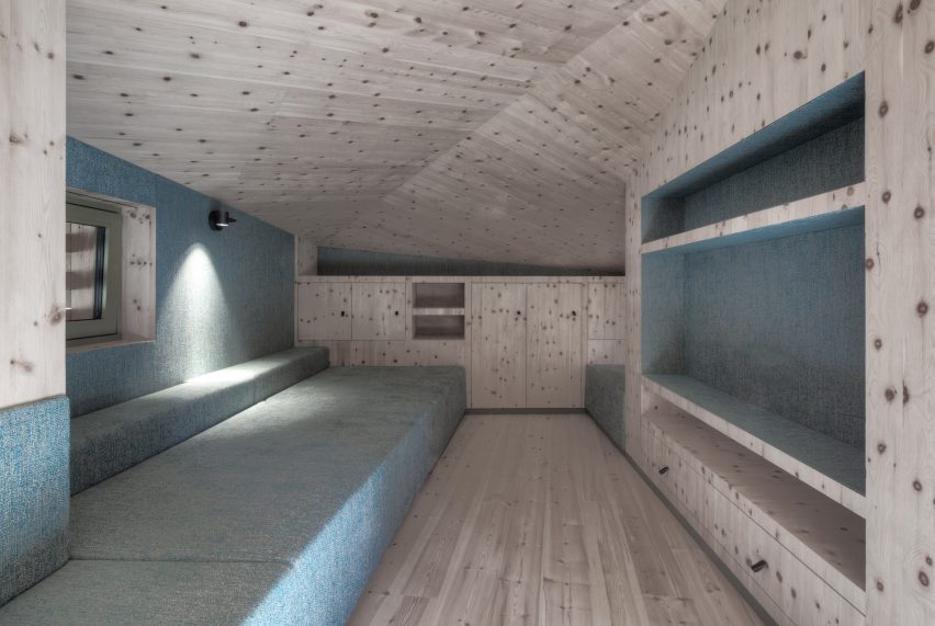 Twisted House by Bergmeisterwolf Architekten