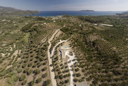 Villa Ypsilon by LASSA