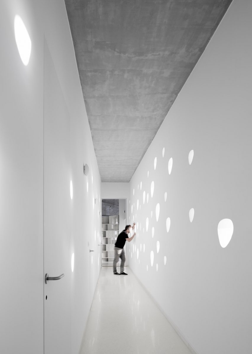 Villa Ypsilon by LASSA